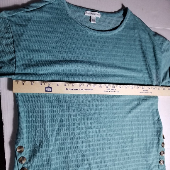 NEW YORK LAUNDRY TEAL BLUE BLOUSE WITH BUTTONS ON SIDES SIZE LARGE - Picture 5 of 11